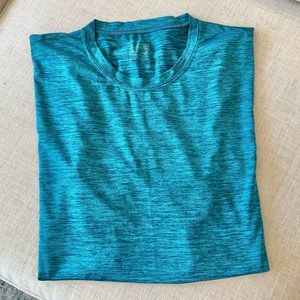 32 Degrees Cool Athletic Shirt